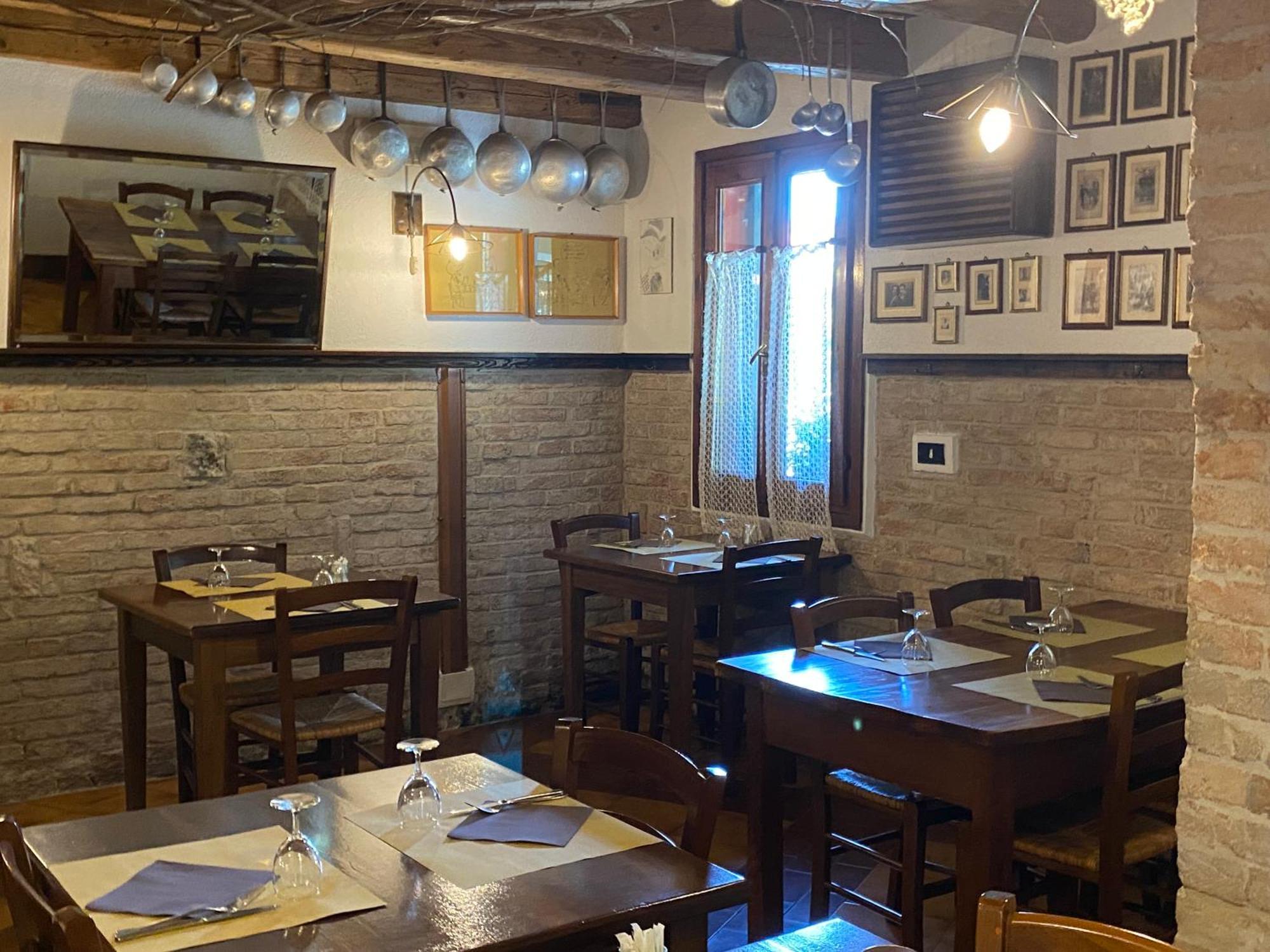 Osteria Locanda Dalla Lina ミラーノ エクステリア 写真